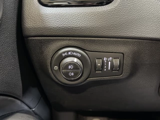 Jeep Compass – thumbnail 23