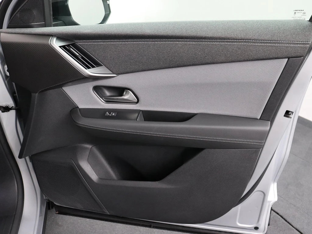 Opel Grandland – foto 34