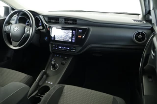 Toyota Auris – thumbnail 8