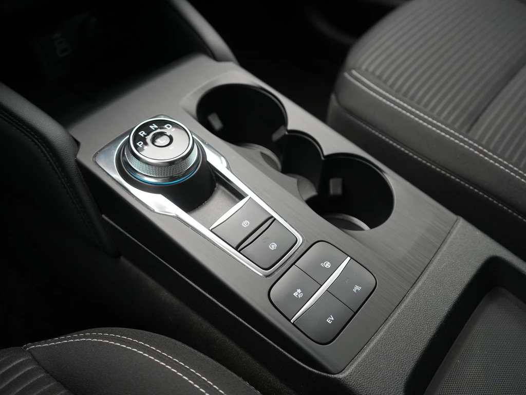 Ford Kuga – foto 38