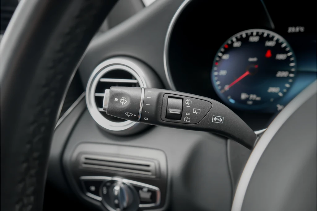 Mercedes-Benz GLC – foto 48