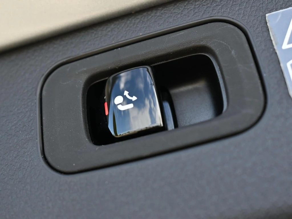 Mercedes-Benz C-Klasse – foto 23