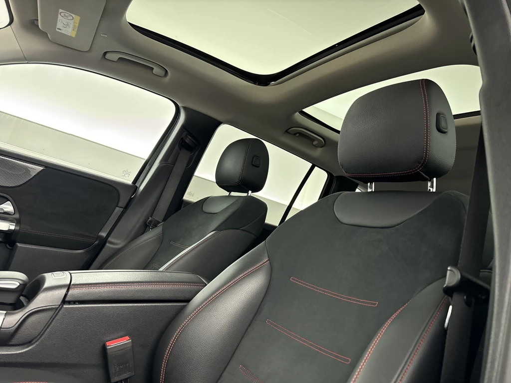Mercedes-Benz GLB – foto 10