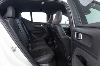 Volvo XC40 – thumbnail 11