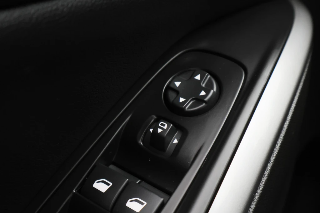Opel Grandland – foto 34