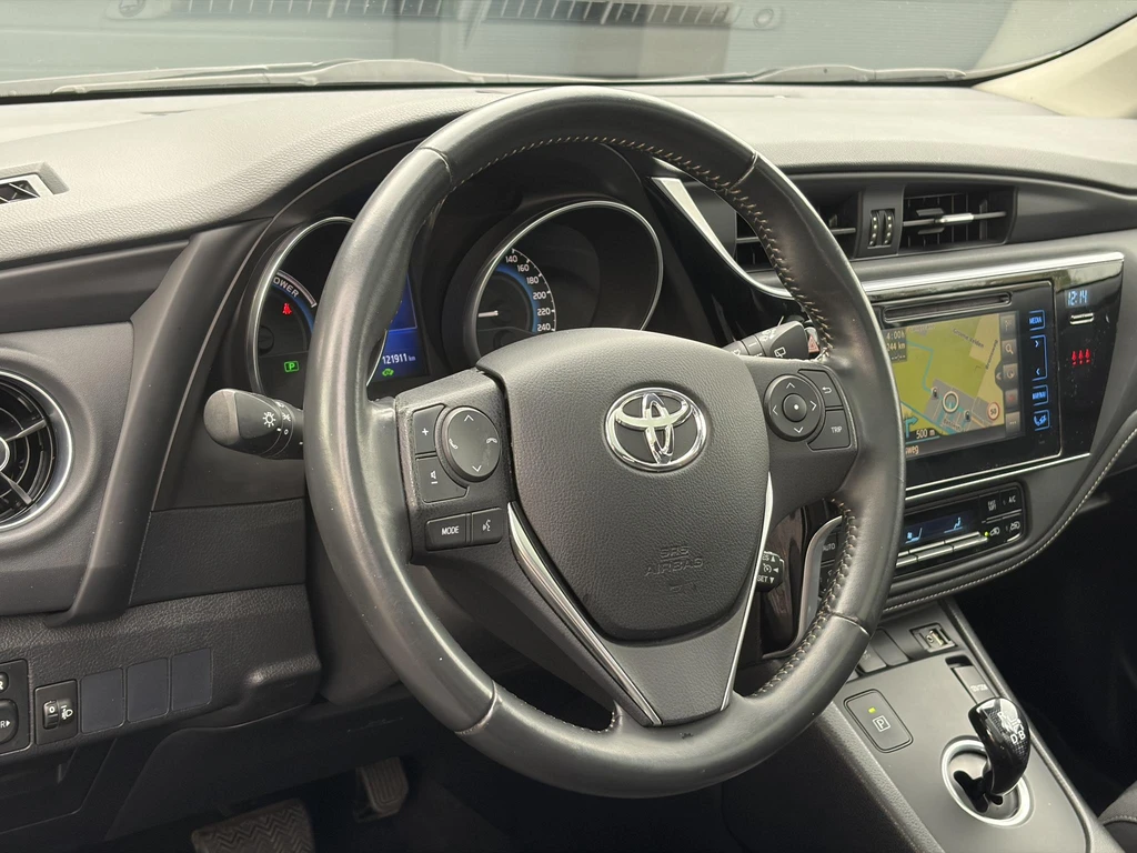 Toyota Auris – foto 7