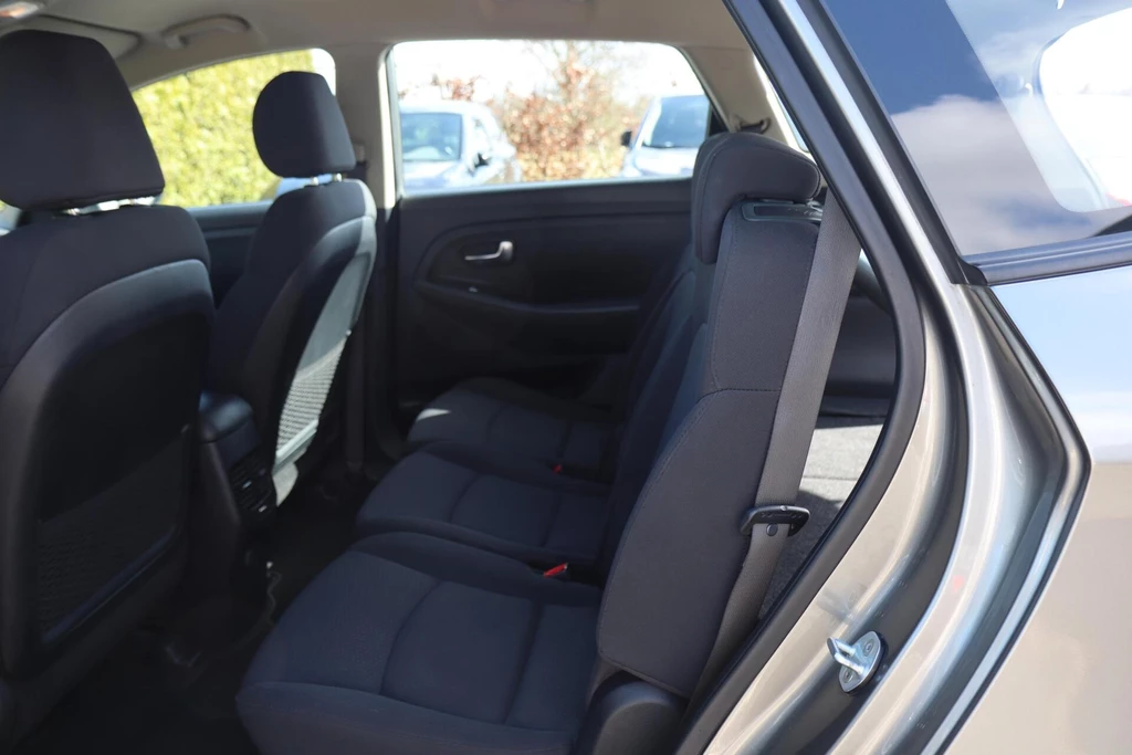 Kia Carens – foto 21