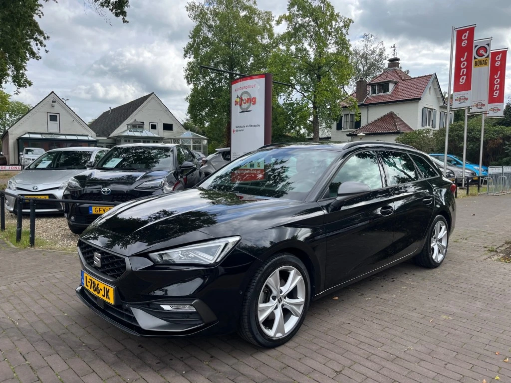 SEAT Leon – foto 1