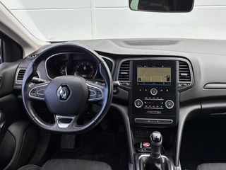 Renault Mégane Estate – thumbnail 17
