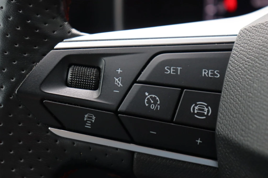SEAT Leon – foto 28