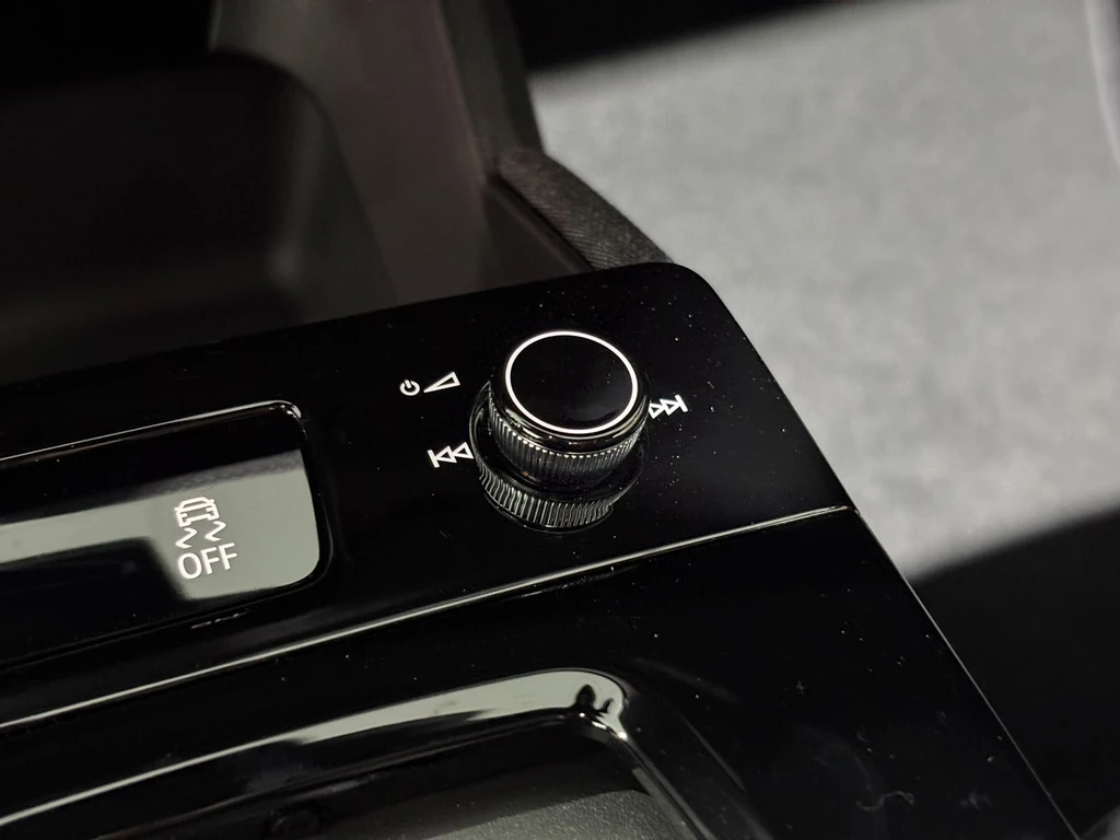 Audi Q6 e-tron – foto 29
