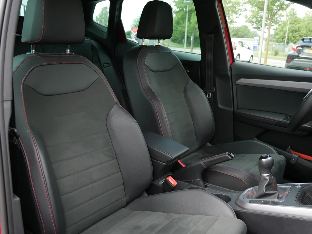 SEAT Arona – foto 36