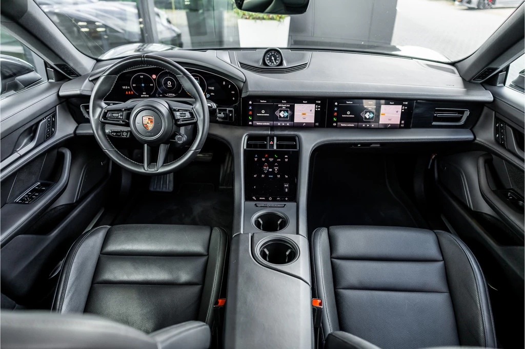 Porsche Taycan – foto 13