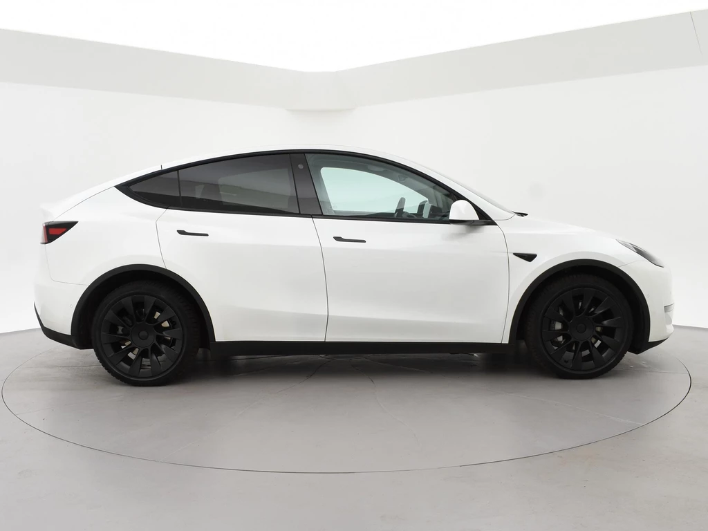 Tesla Model Y – foto 5