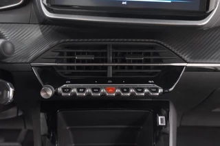 Peugeot 208 – thumbnail 46