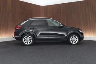 Volkswagen T-Roc – thumbnail 5