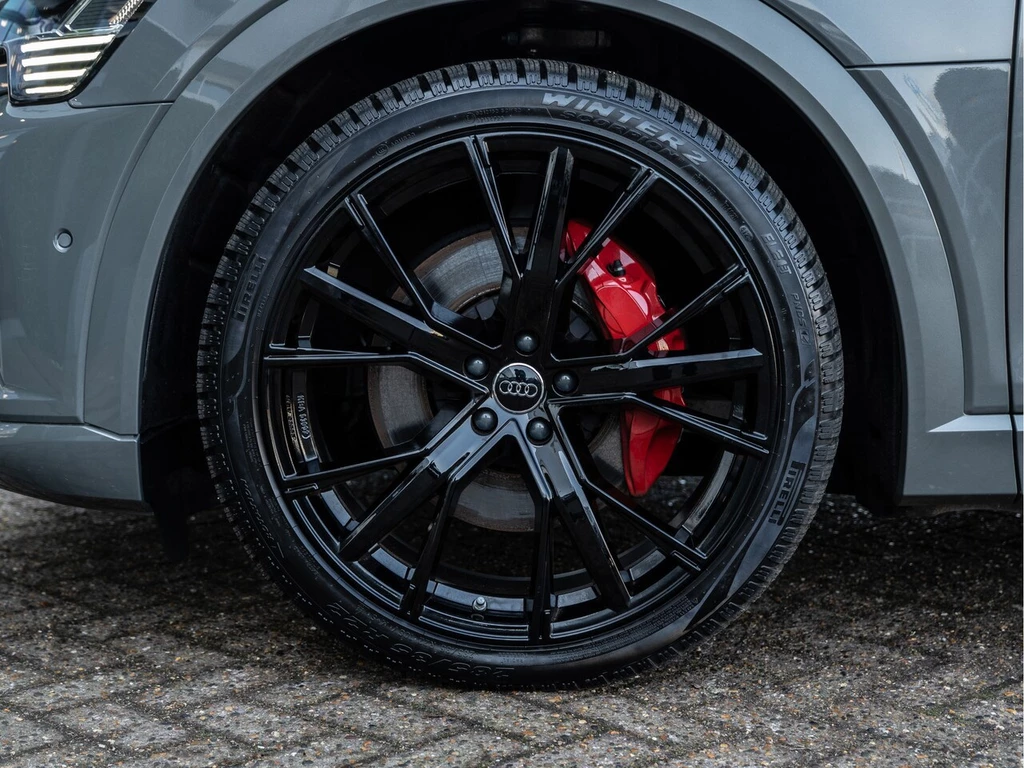 Audi Q8 Sportback e-tron – foto 13