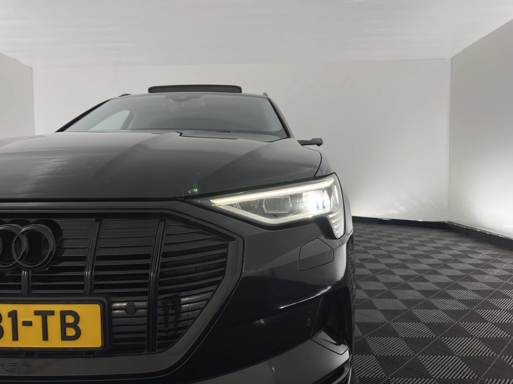 Audi e-tron – foto 7