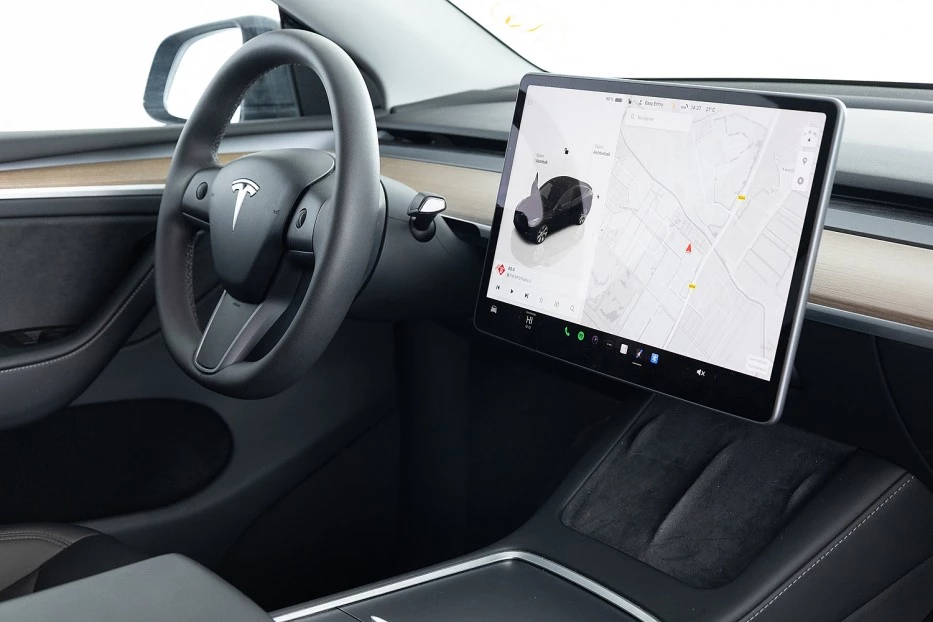 Tesla Model Y – foto 9