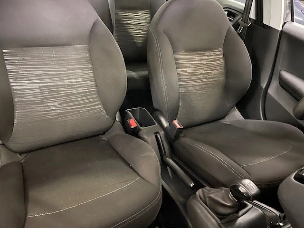 Peugeot 208 – foto 8