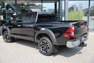 Toyota Hilux – thumbnail 4