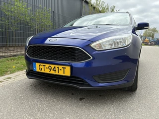 Ford Focus – thumbnail 3