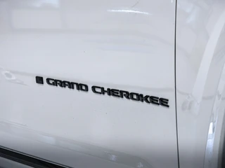 Jeep Grand Cherokee – thumbnail 8