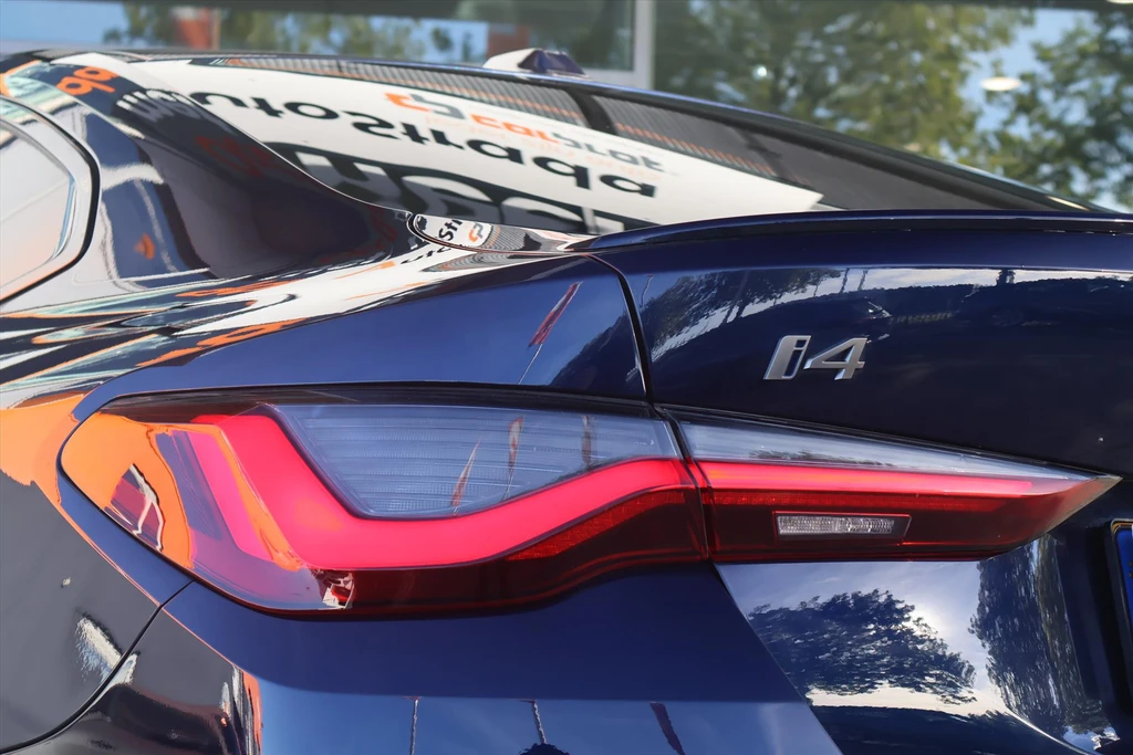 BMW i4 – foto 21