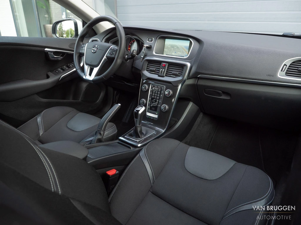 Volvo V40 – foto 15
