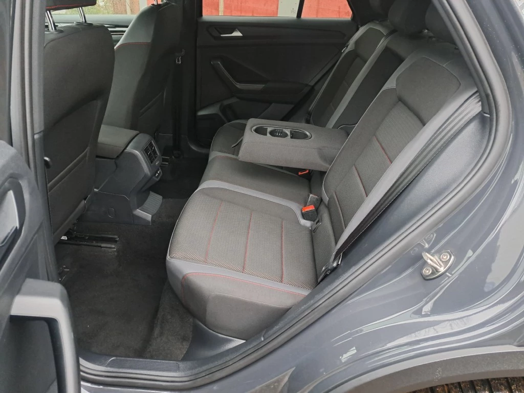 Volkswagen T-Roc – foto 11