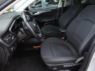 Ford Focus – thumbnail 12