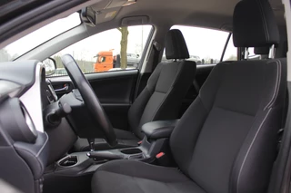 Toyota RAV4 – thumbnail 11
