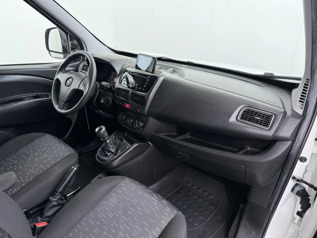 Opel Combo – foto 14