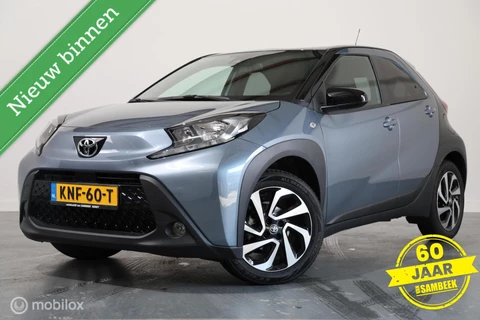 Toyota Aygo X 1.0 VVT-i S-CVT Premium - Carplay - Stoelverwarming - Camera