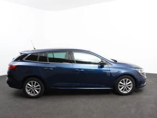 Renault Mégane Estate – thumbnail 5