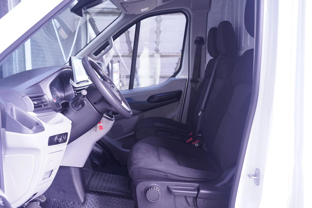 Maxus Deliver9 – foto 18