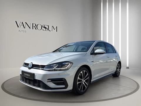 Volkswagen Golf 1.5 TSI Highline Business R Pano | Stoel/Stuur verwarming | Led | Massage  | 17"| Digitaal Display |  Parksensor |