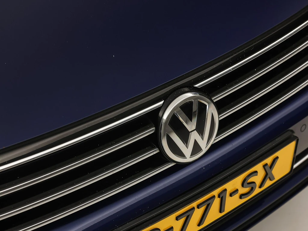 Volkswagen Passat – foto 36