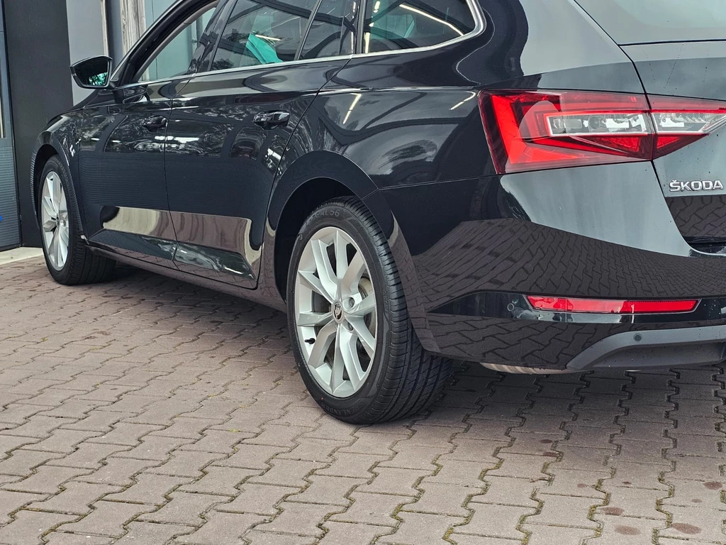 Škoda Superb – foto 2