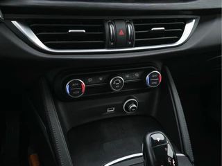 Alfa Romeo Stelvio – thumbnail 18