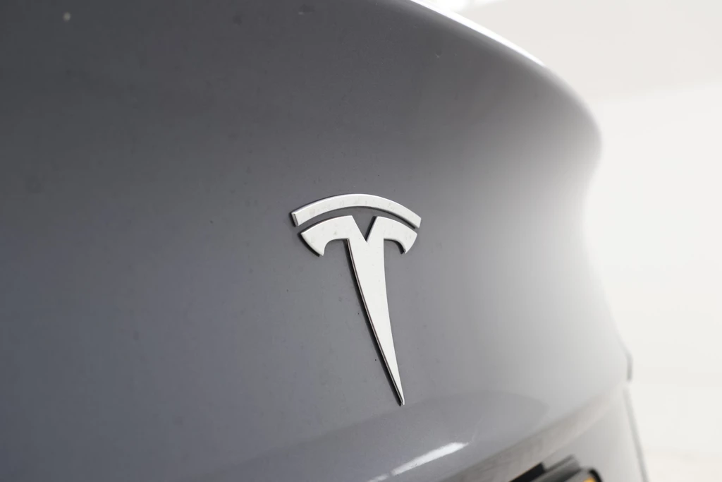 Tesla Model 3 – foto 9