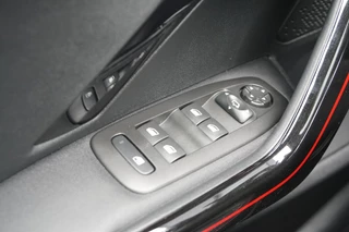 Peugeot 2008 – thumbnail 36