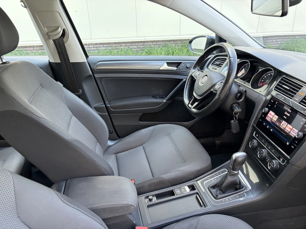 Volkswagen Golf – foto 25
