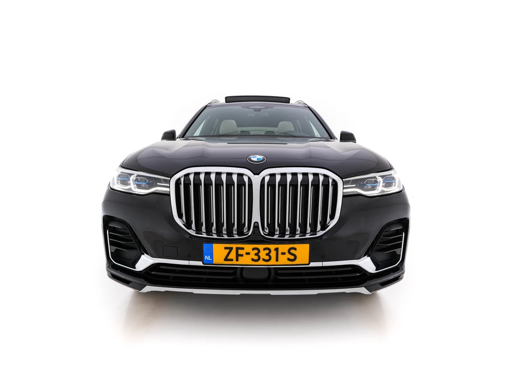 BMW X7 – foto 6