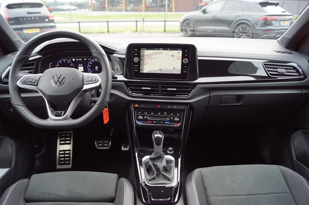 Volkswagen T-Roc – foto 13
