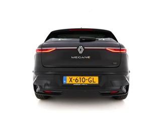 Renault Megane E-Tech – thumbnail 4