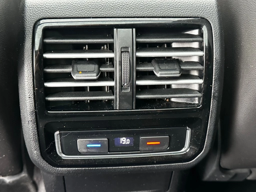 Volkswagen Passat – foto 32