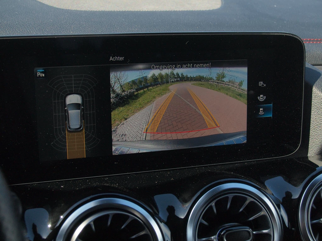 Mercedes-Benz EQA – foto 22