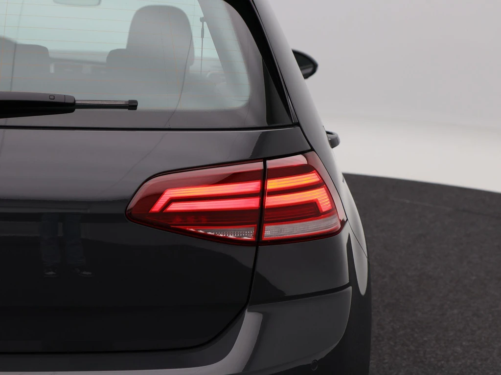 Volkswagen e-Golf – foto 17