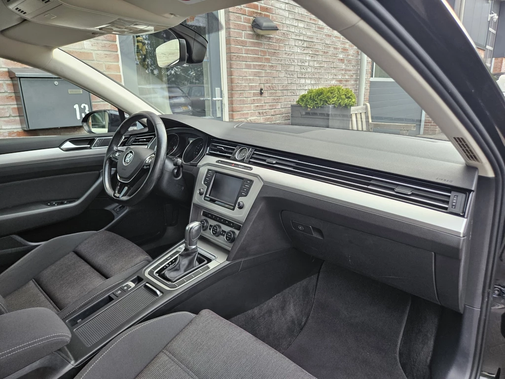 Volkswagen Passat – foto 39